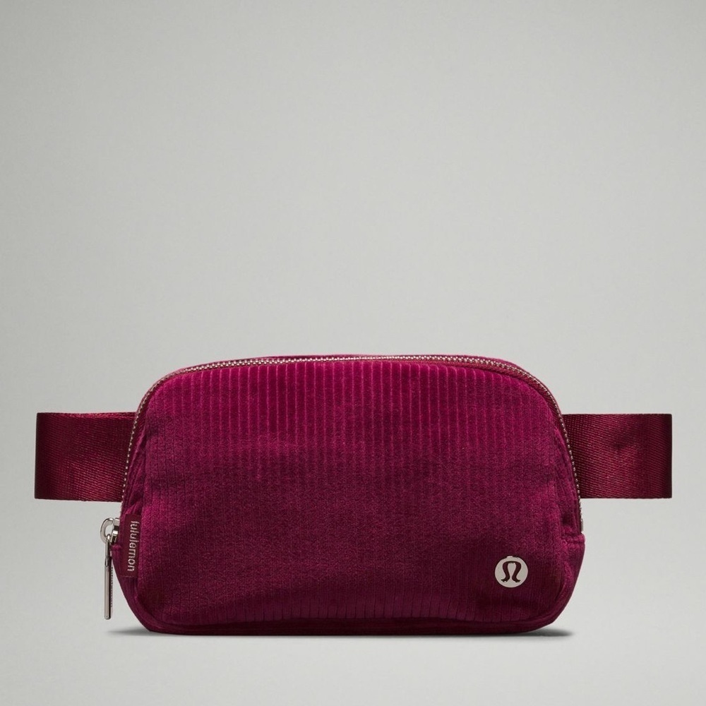 NEW LULULEMON EVERYWHERE BELT BAG CORDUROY